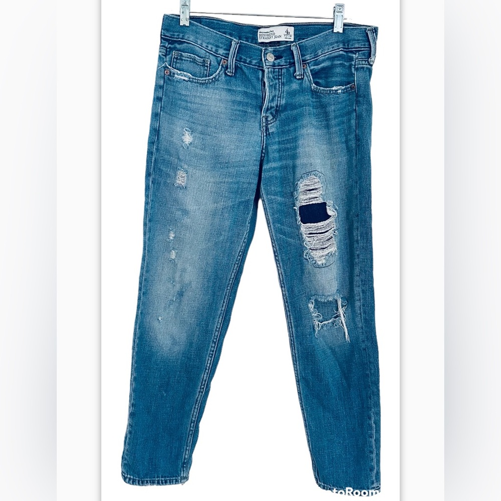 Abercrombie & Fitch
 BOYFRIEND
 STRAIGHT JEAN
 W 27 L'25 ripped denim
